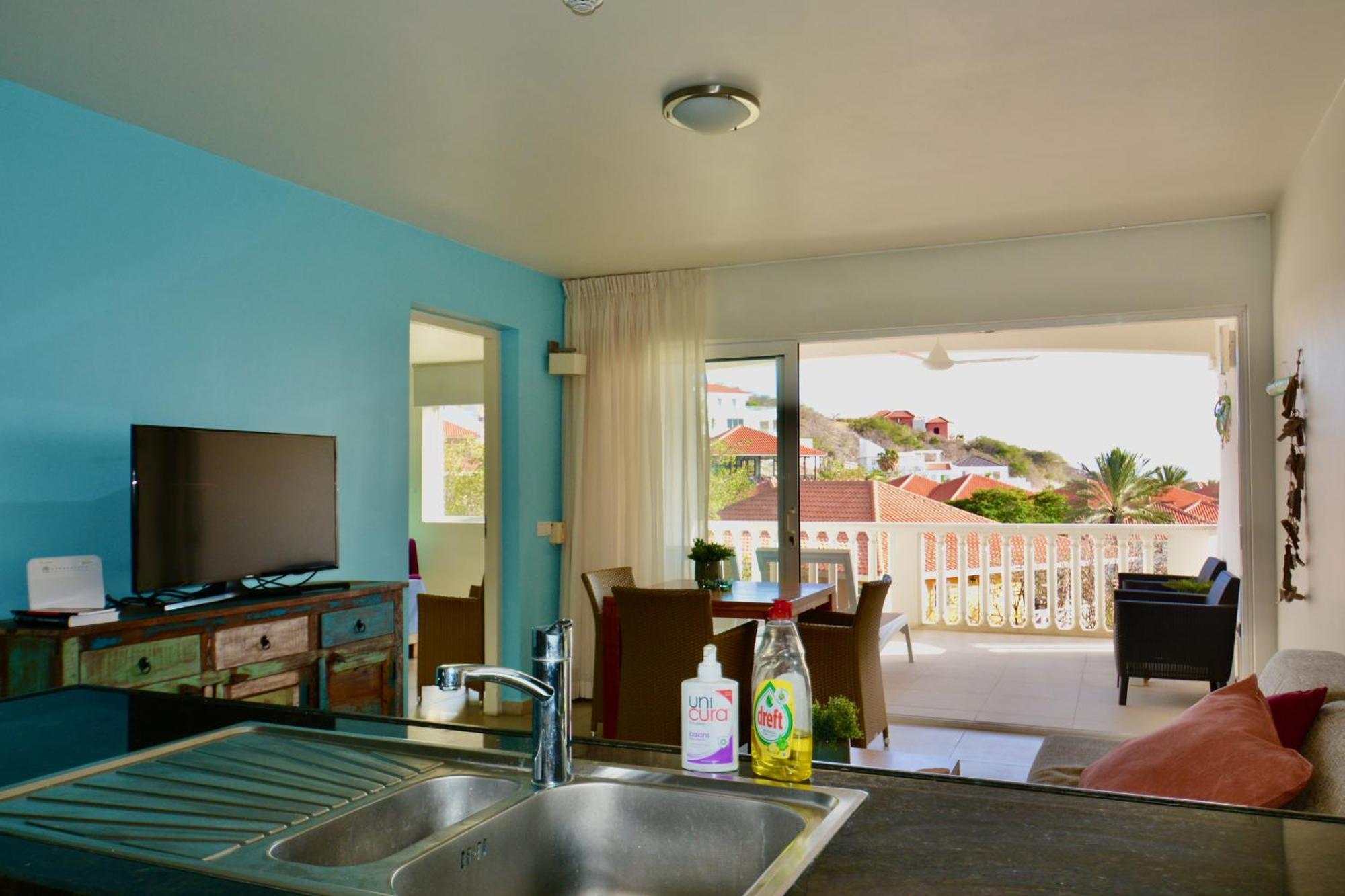 Blue Bay Beach Villas & Apartments Esterno foto