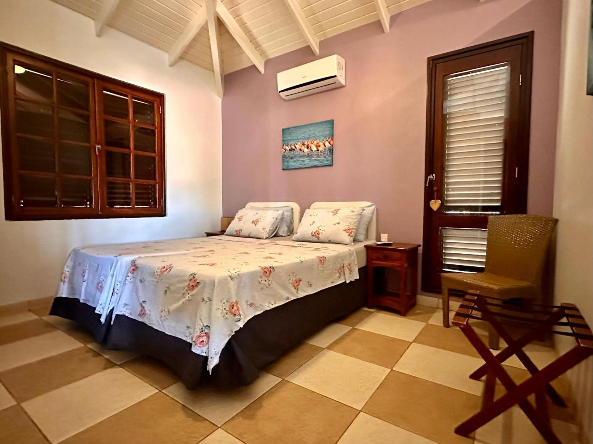 Blue Bay Beach Villas & Apartments Esterno foto
