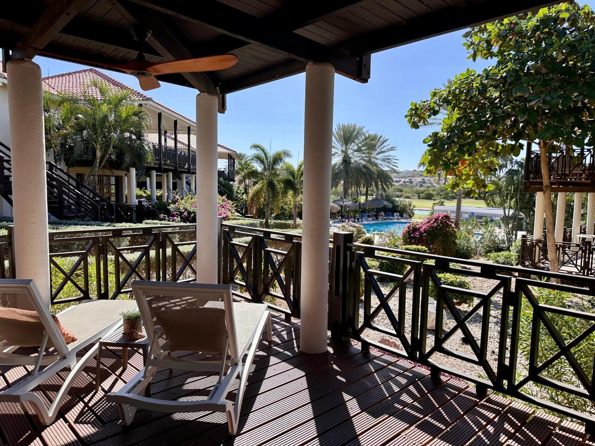 Blue Bay Beach Villas & Apartments Esterno foto