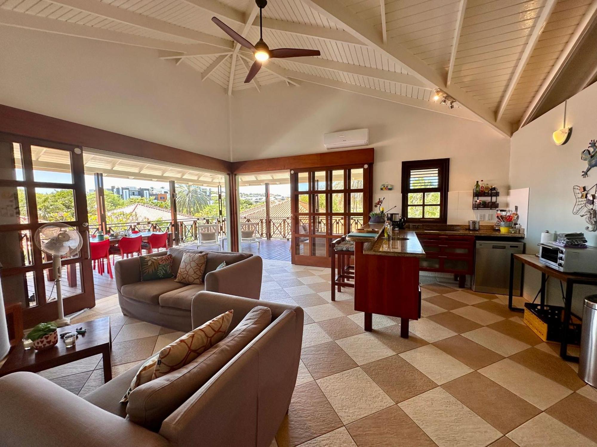 Blue Bay Beach Villas & Apartments Esterno foto
