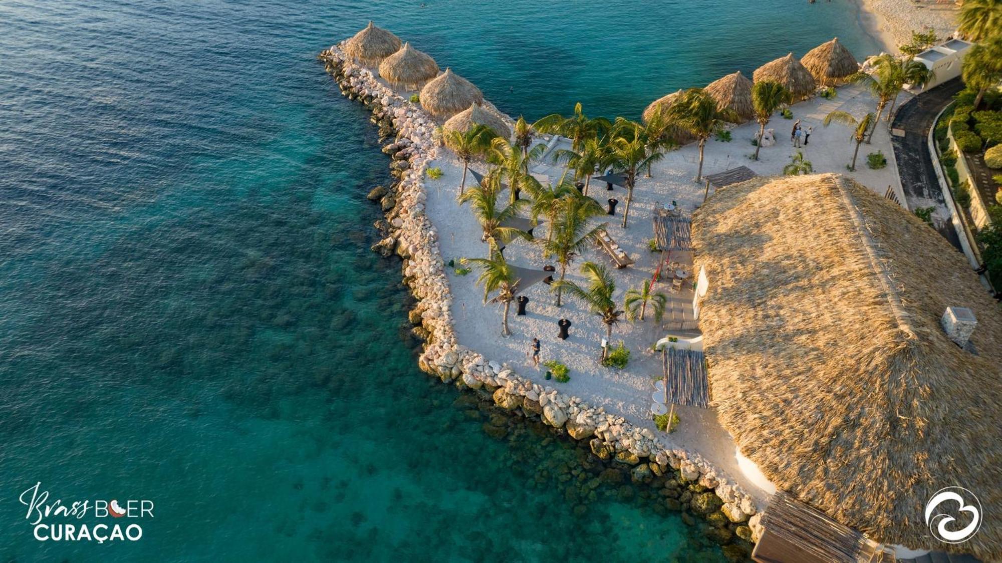 Blue Bay Beach Villas & Apartments Esterno foto