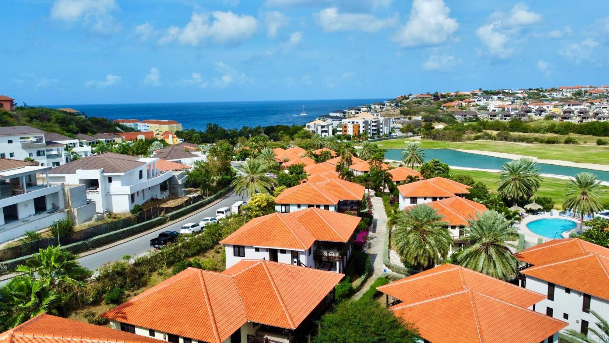 Blue Bay Beach Villas & Apartments Esterno foto
