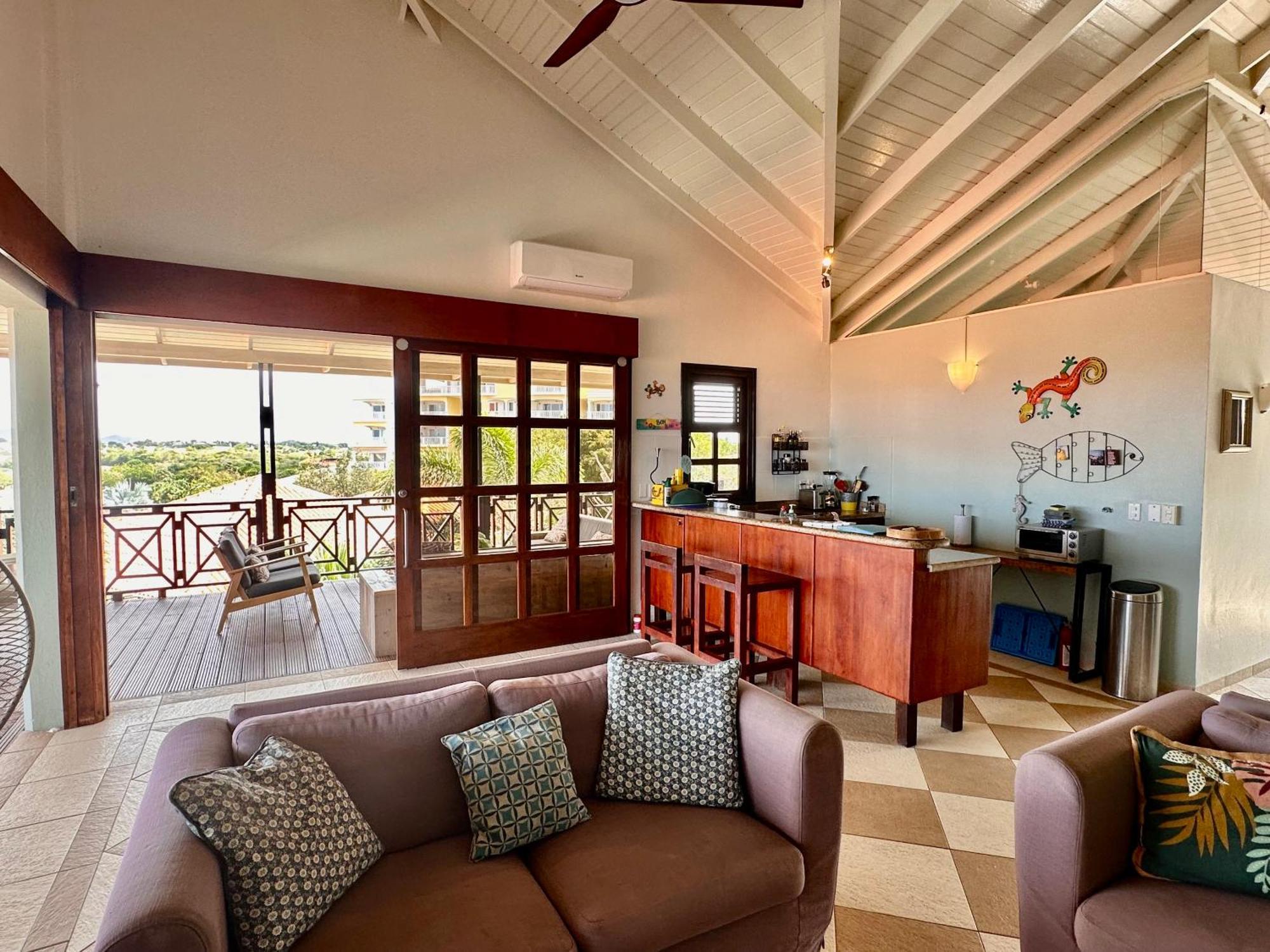 Blue Bay Beach Villas & Apartments Esterno foto